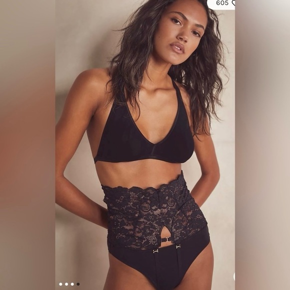 NWT We Are HAH Top 2 Bottom Black Lace Convertible Cami XS - Picture 2 of 13